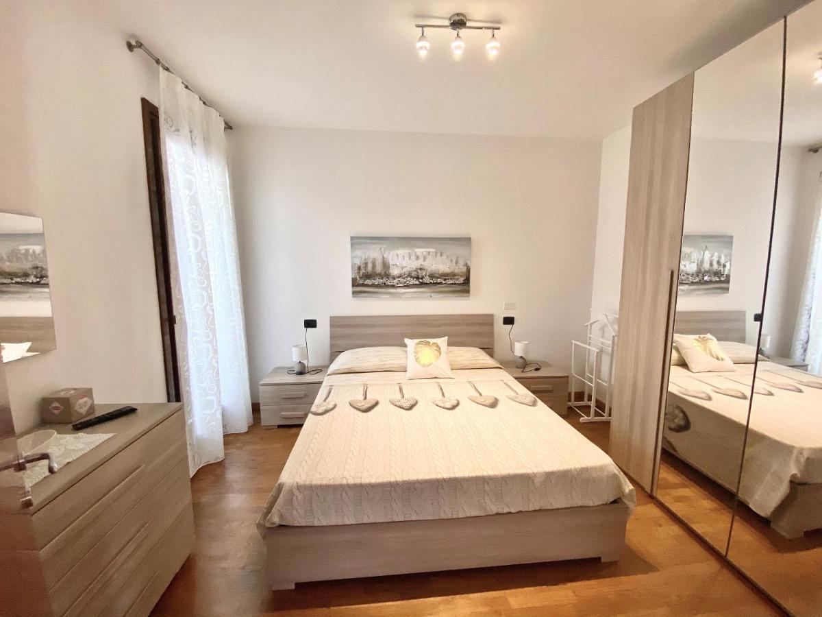 Dream Apartment Тосколано Мадерно Екстериор снимка