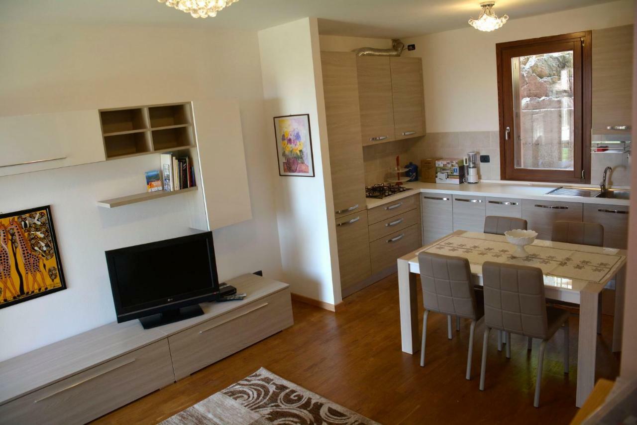 Dream Apartment Тосколано Мадерно Екстериор снимка