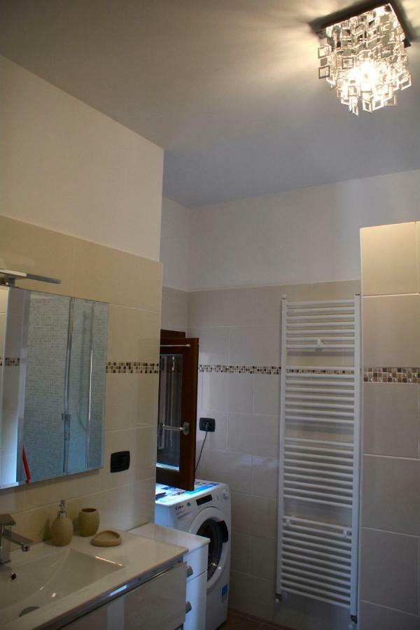 Dream Apartment Тосколано Мадерно Екстериор снимка